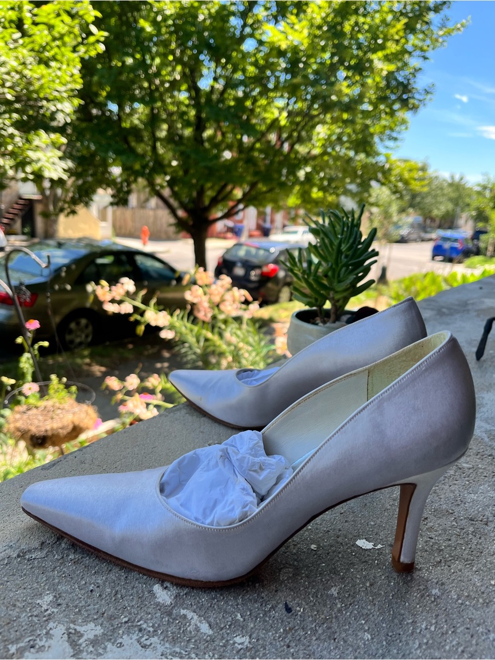 Stuart Weitzman Satin Pointed-Toe Pumps in Pearl - Picture 6 of 9